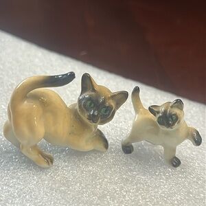 Vintage Miniature Siamese cat and her kitten.